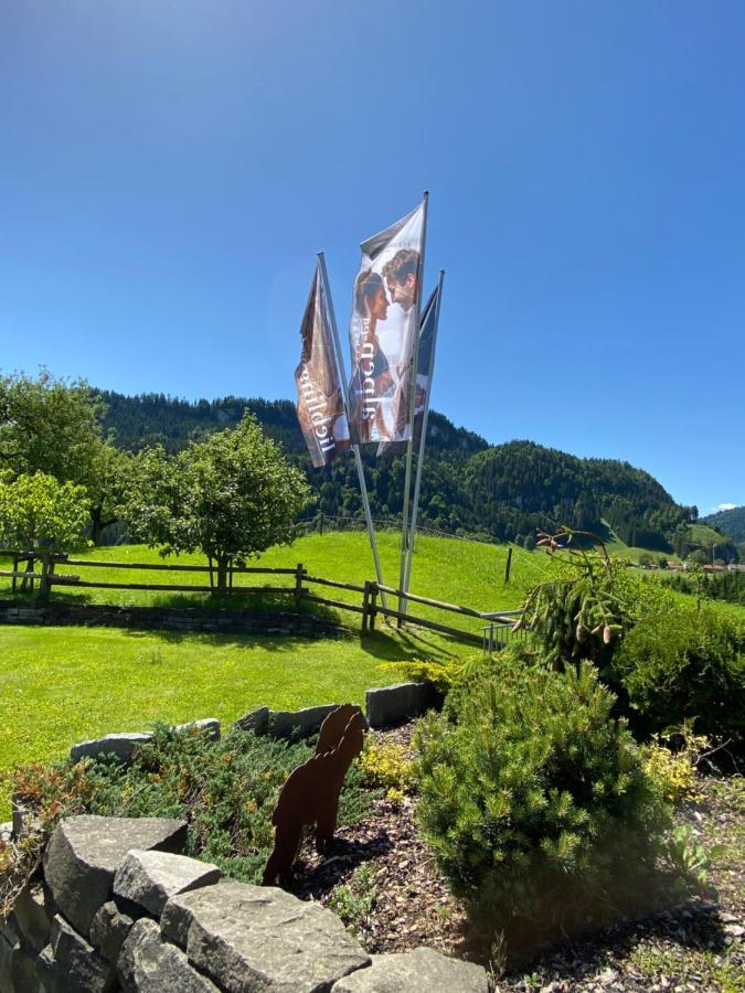 Wohlfuehlhotel Berwanger Hof Obermaiselstein Exterior photo